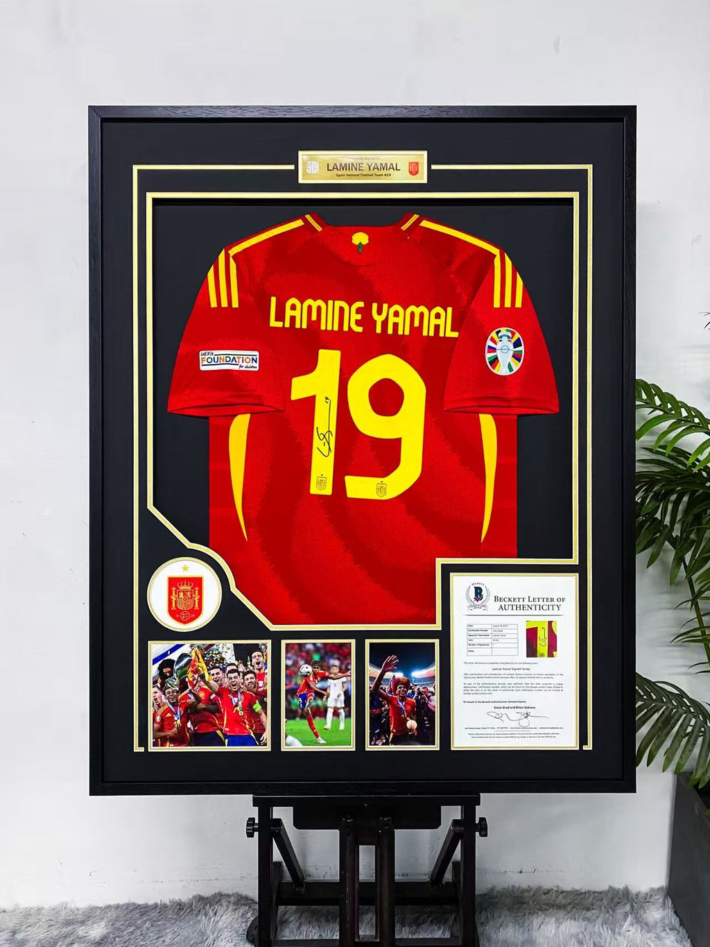 Lamine Yamal Spain National Team Jersey Framing