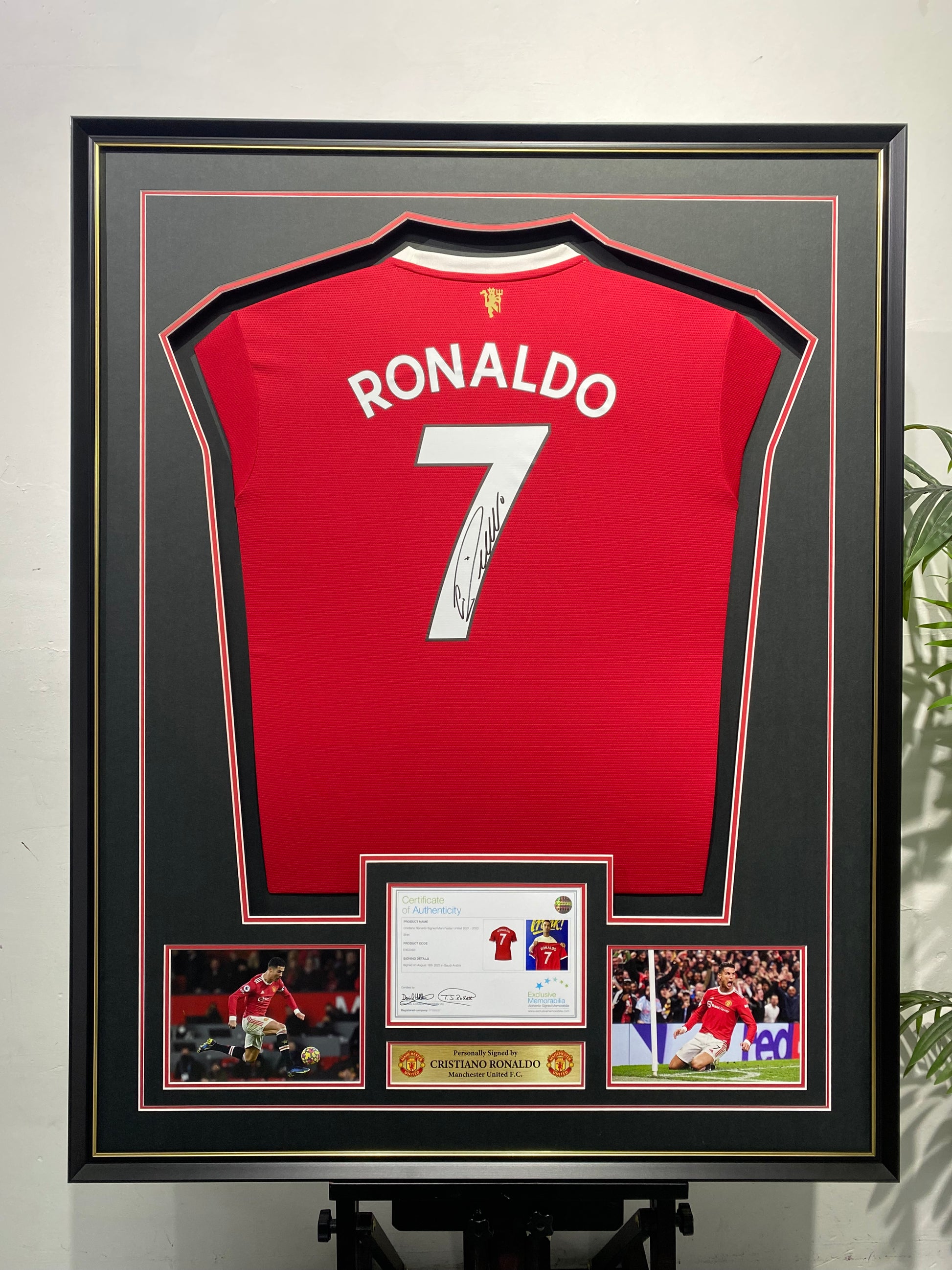 Cristiano Ronaldo Manchester United Home Autographed Jersey Framing