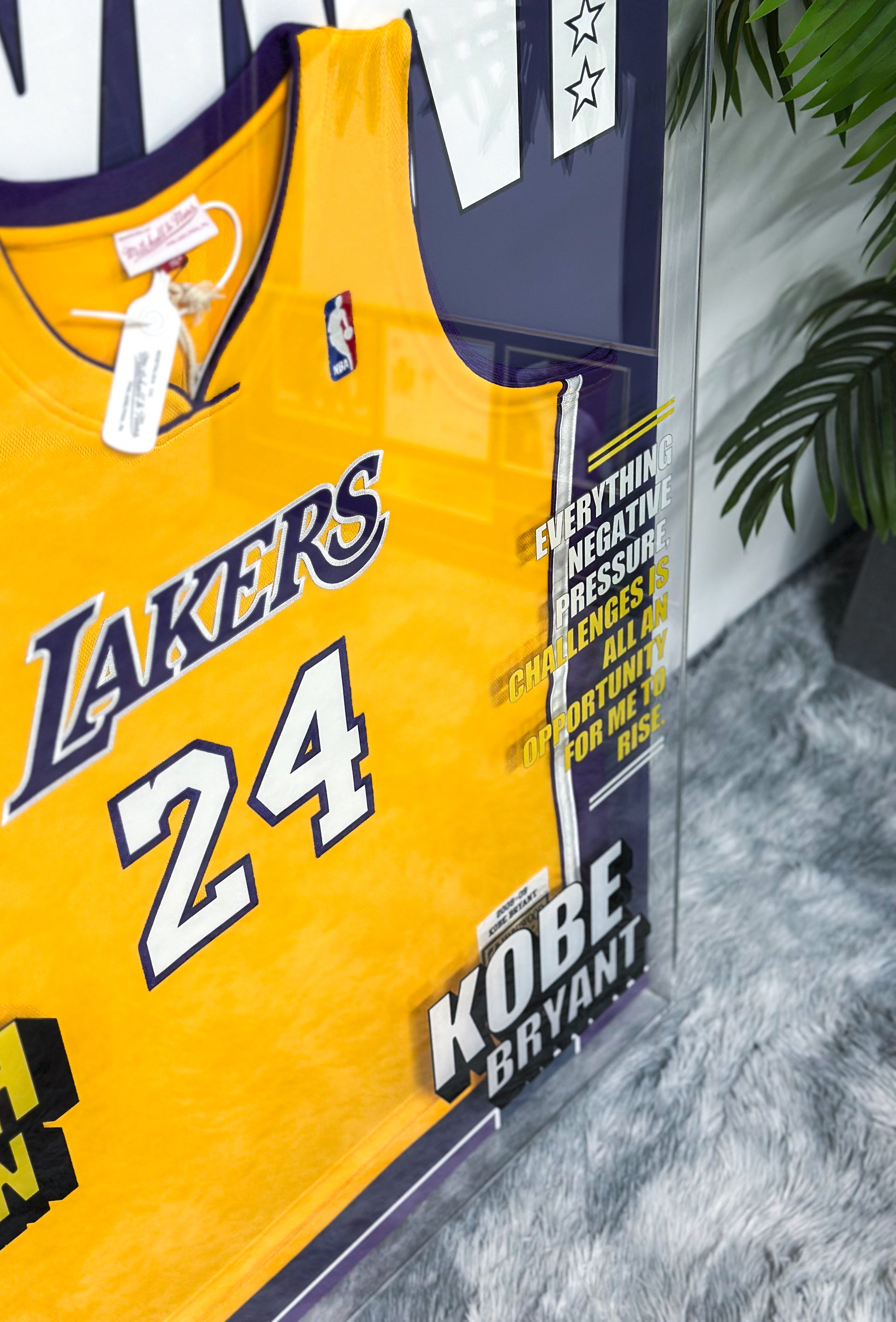 Kobe Bryant Los Angeles Lakers Autographed Jersey Framed