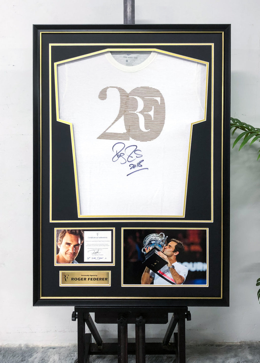 Roger Federer Custom T-Shirt Framing
