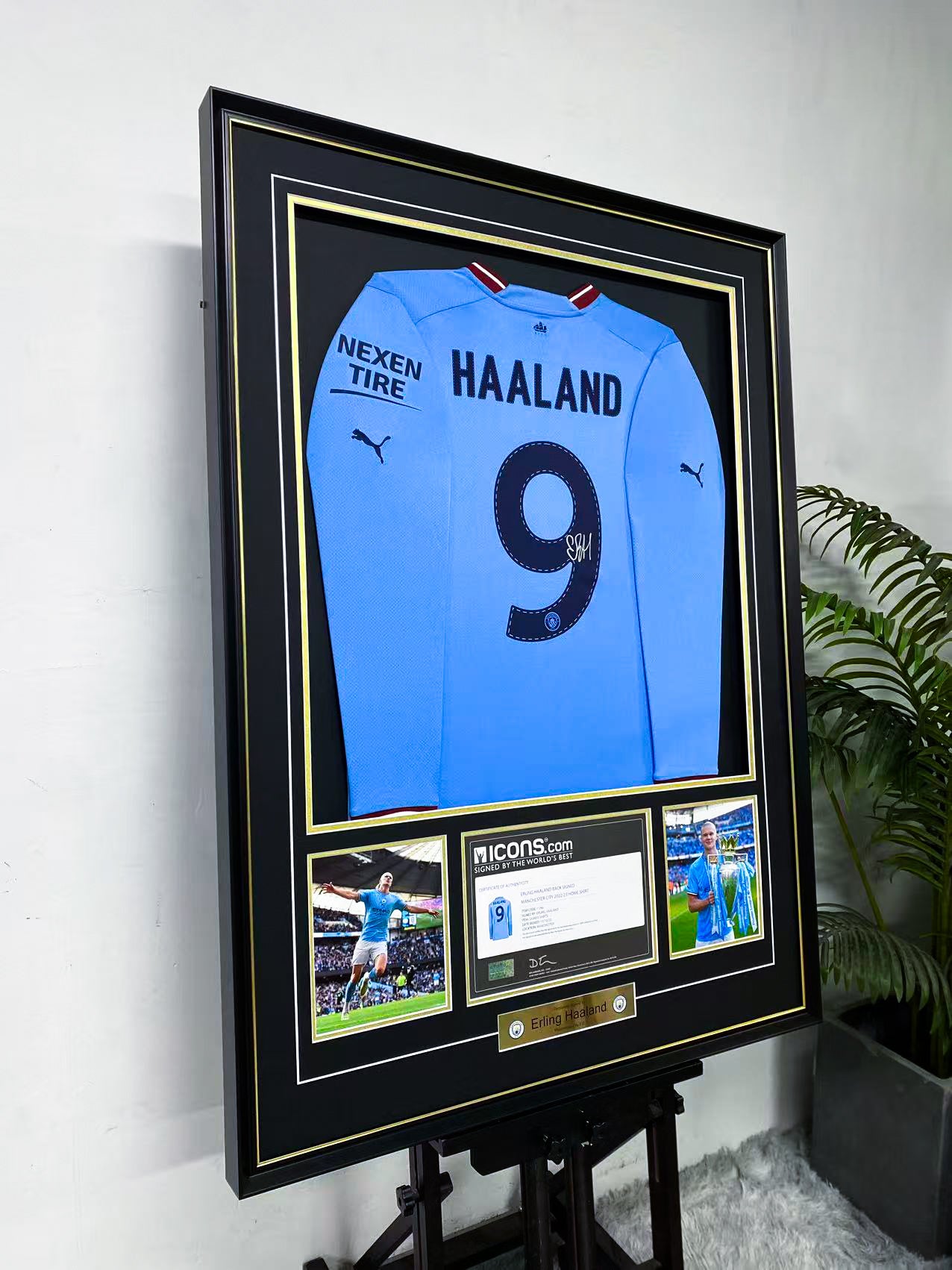Erling Haaland Signed Man City Framed Jersey