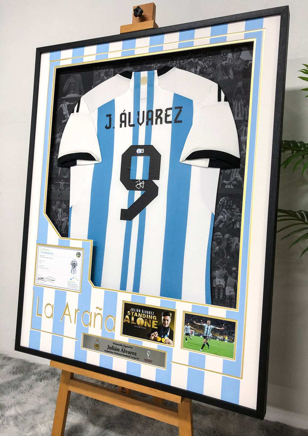 Julián Álvarez Argentina Autographed Custom Framed Jersey