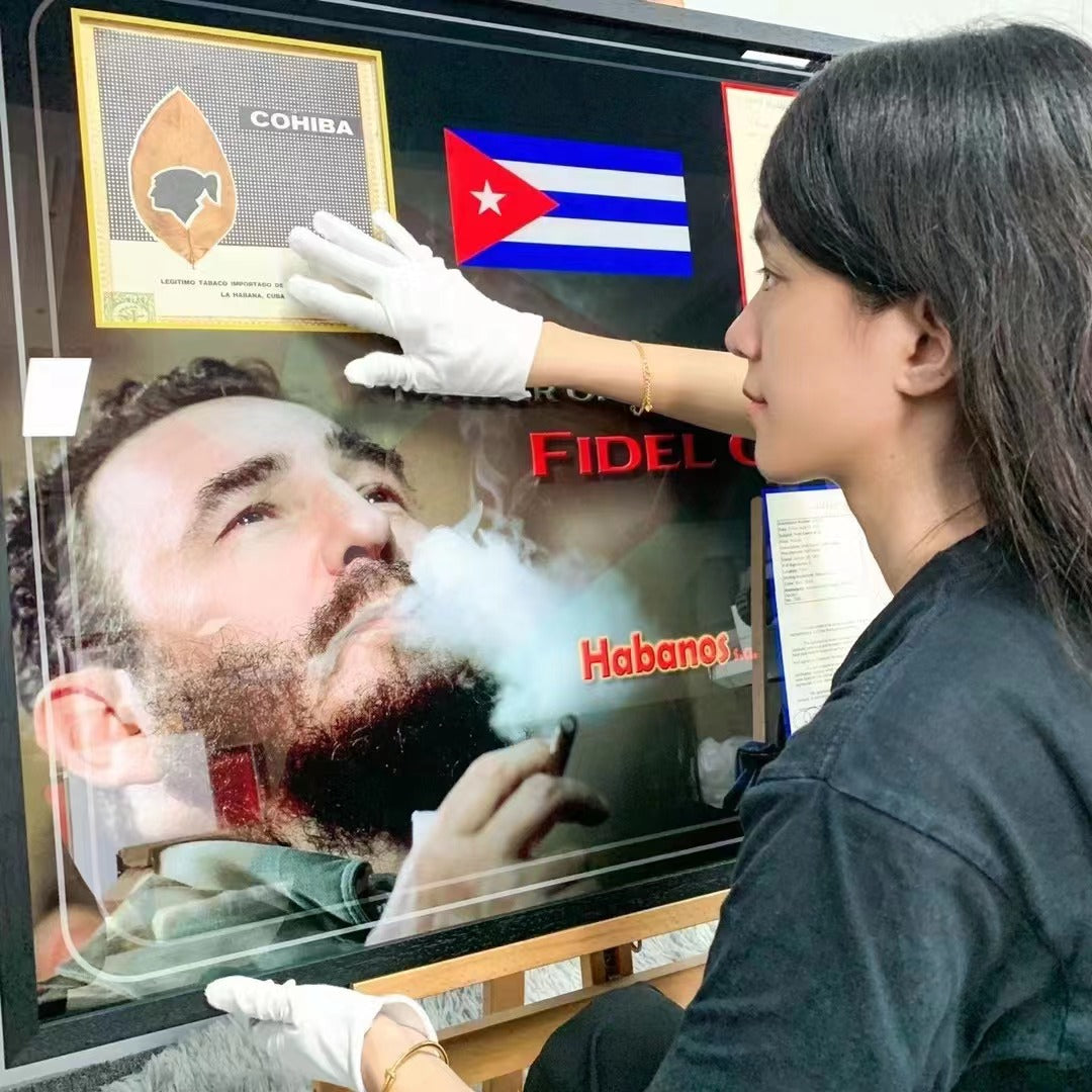 Fidel Castro Signed Portrait Framing