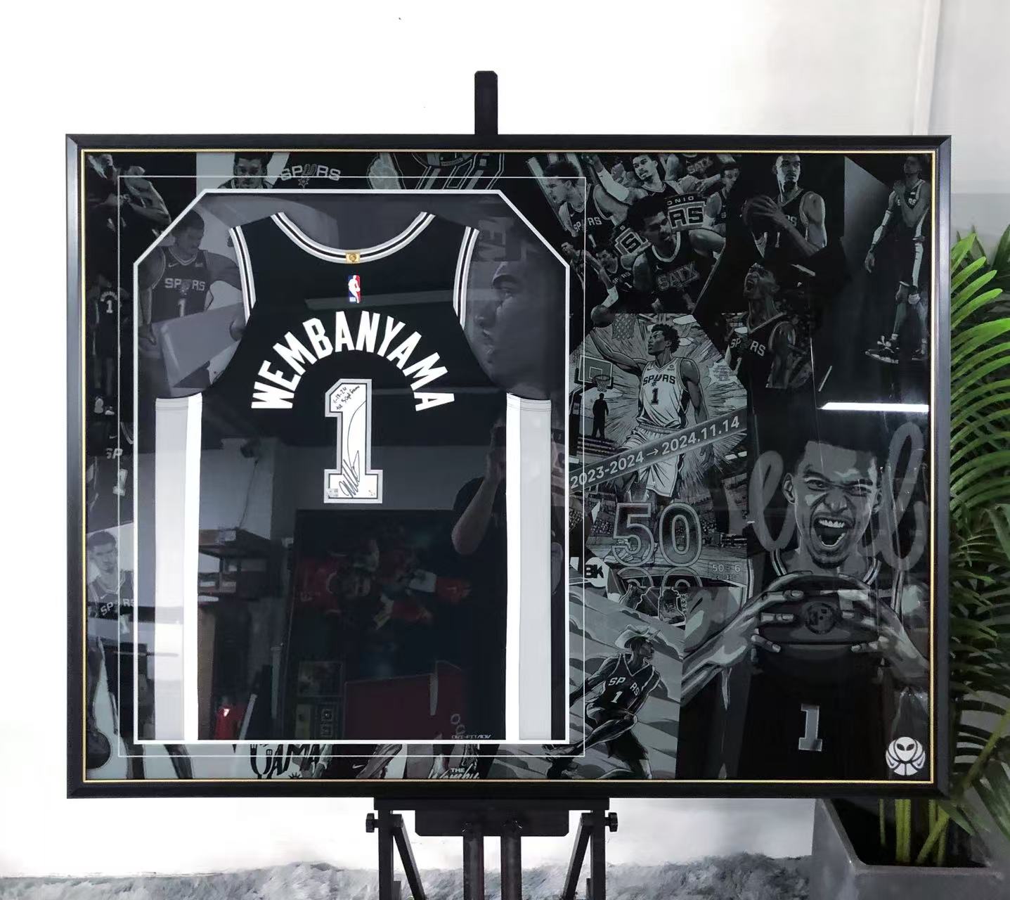Victor Wembanyama San Antonio Spurs Autographed Custom Framed Jersey