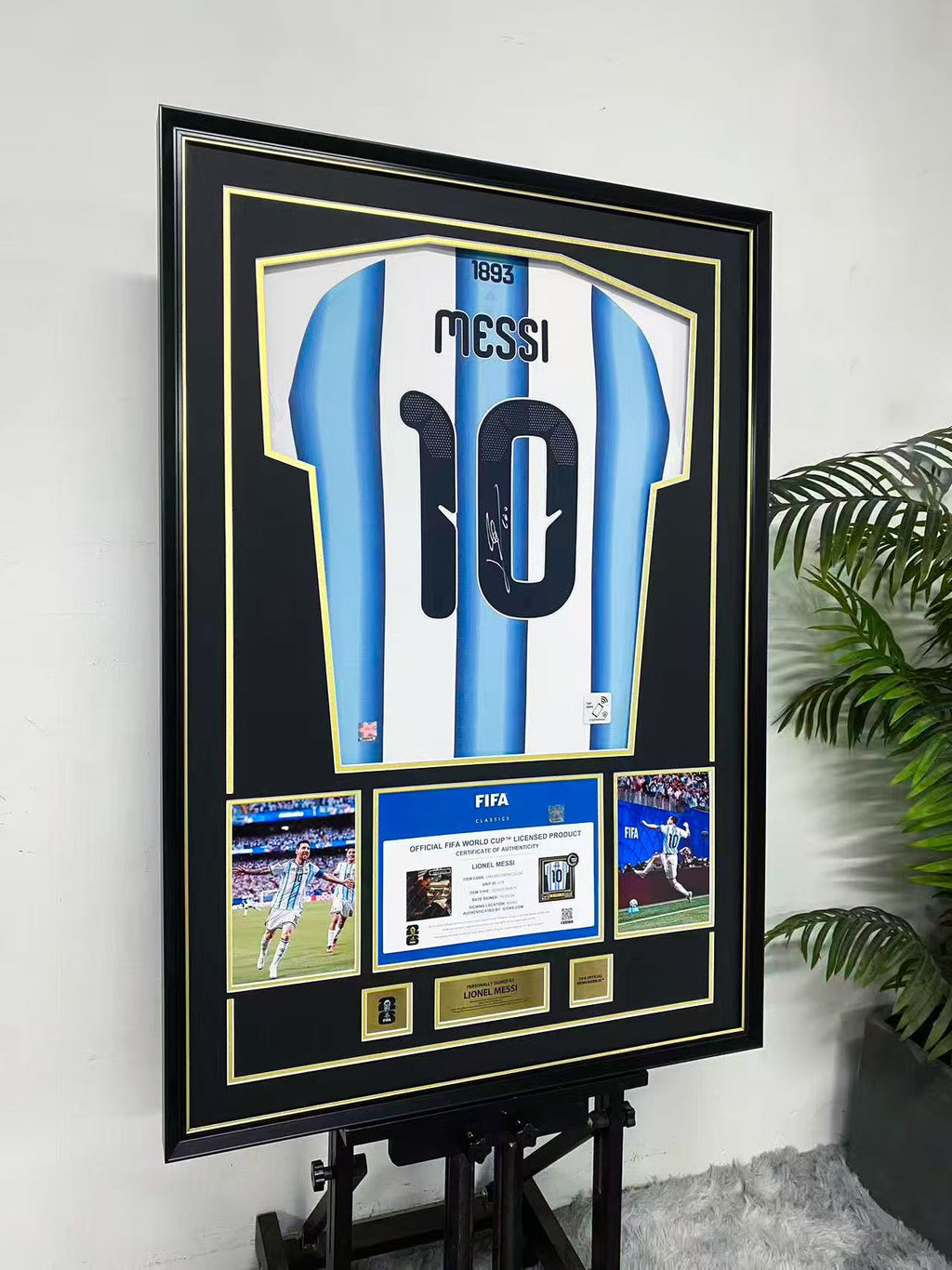 Lionel Messi Argentina 10 Signed Jersey Display Frame