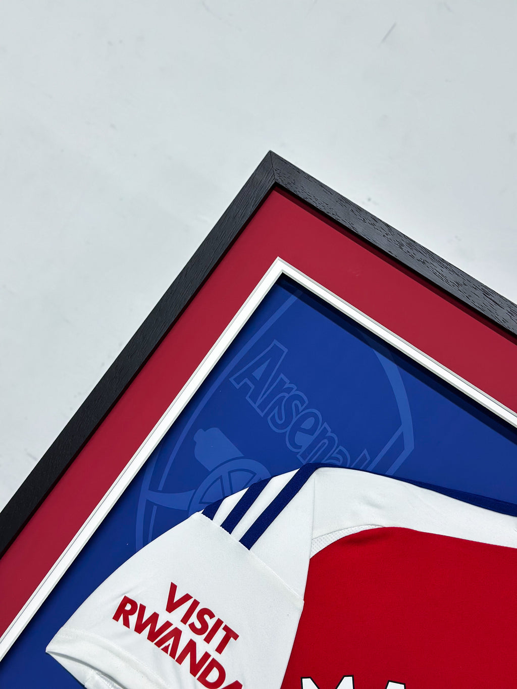 Gabriel Martinelli Arsenal FC Framed Signed Jersey