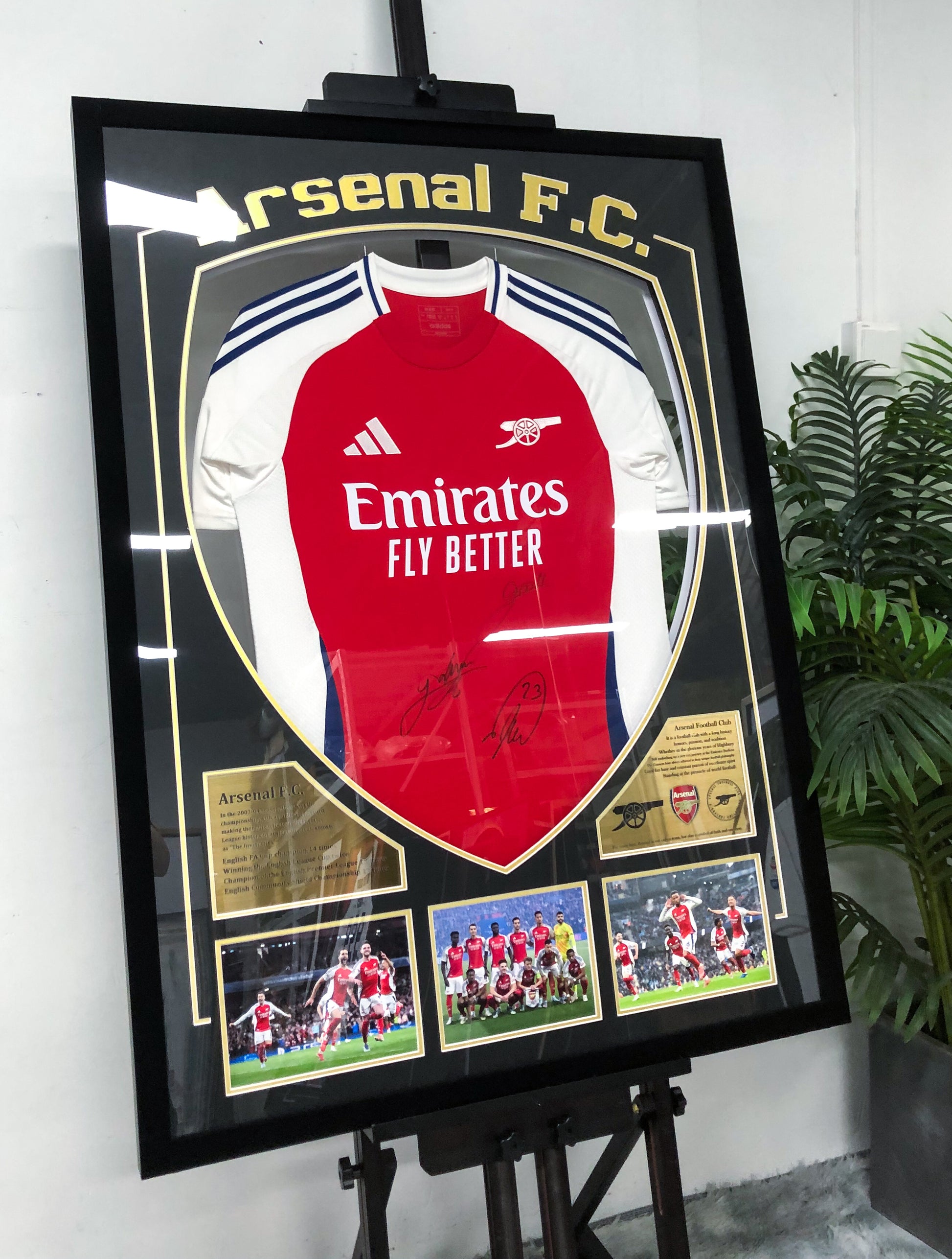 Declan Rice Arsenal Autographed Jersey Framed