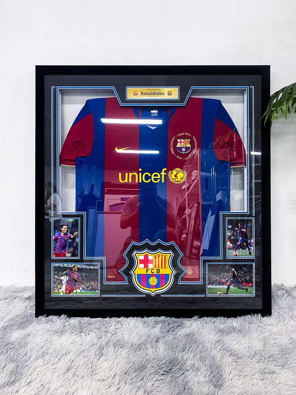 Ronaldinho FC Barcelona Jersey Framing