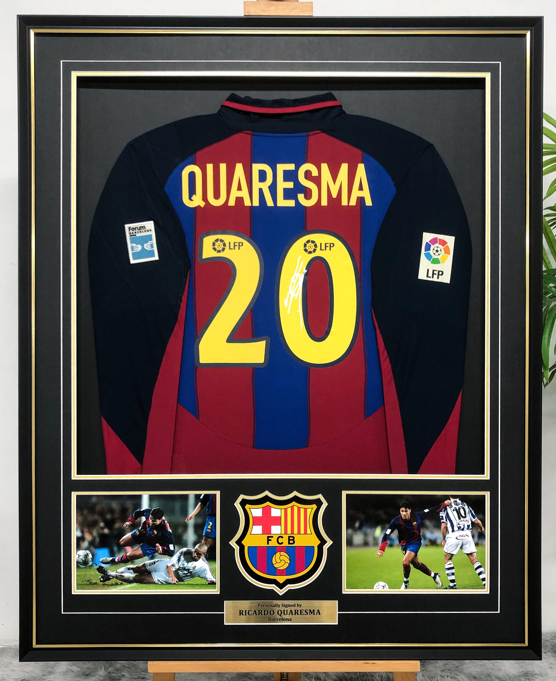 Ricardo Quaresma FC Barcelona Autographed Jersey Framed