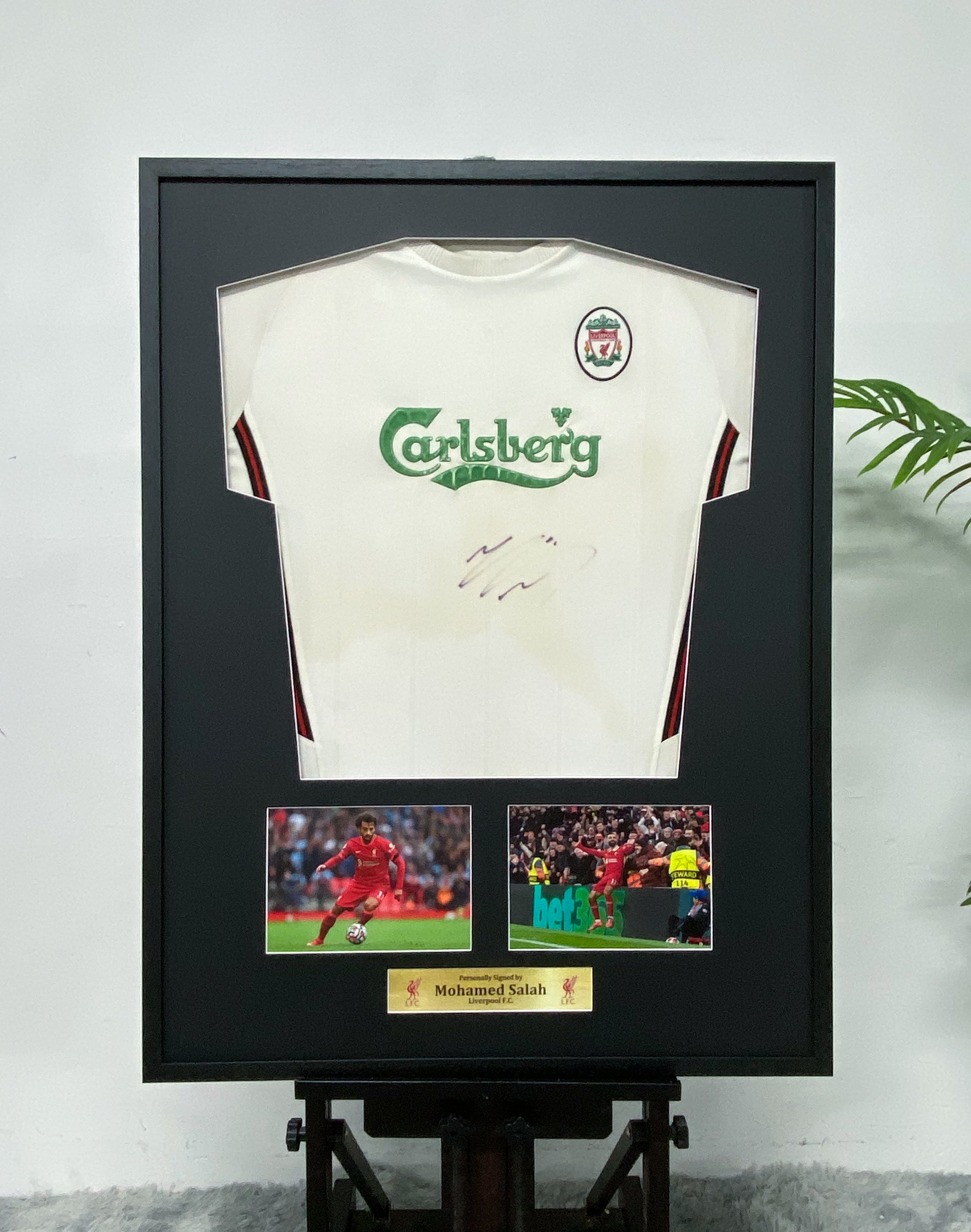 Mohamed Salah Liverpool Autographed Vintage Away Jersey Framing