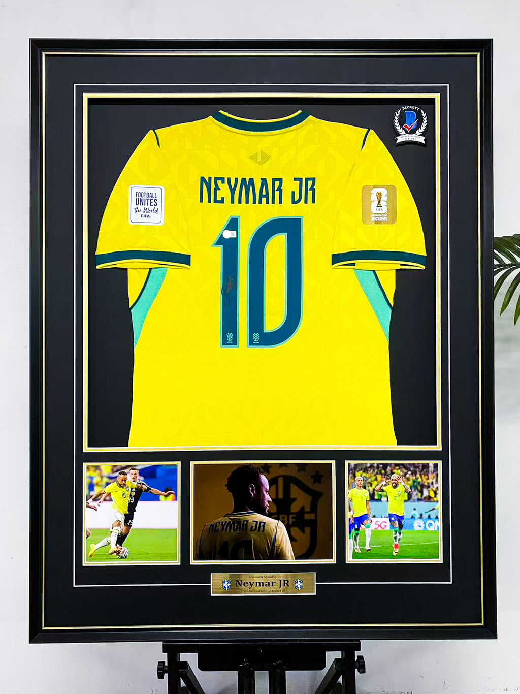 Neymar Jr Brazil #10 Signed Framed Jersey Collectible
