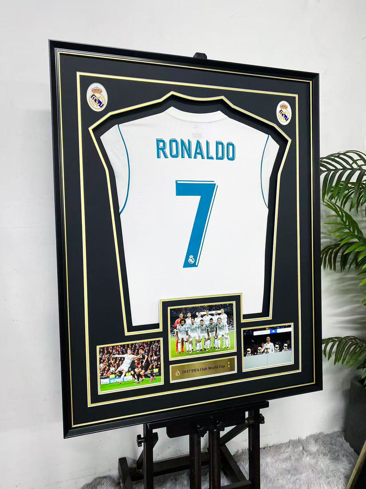 Cristiano Ronaldo Real Madrid 7 Jersey 2017 Club World Cup Display Frame