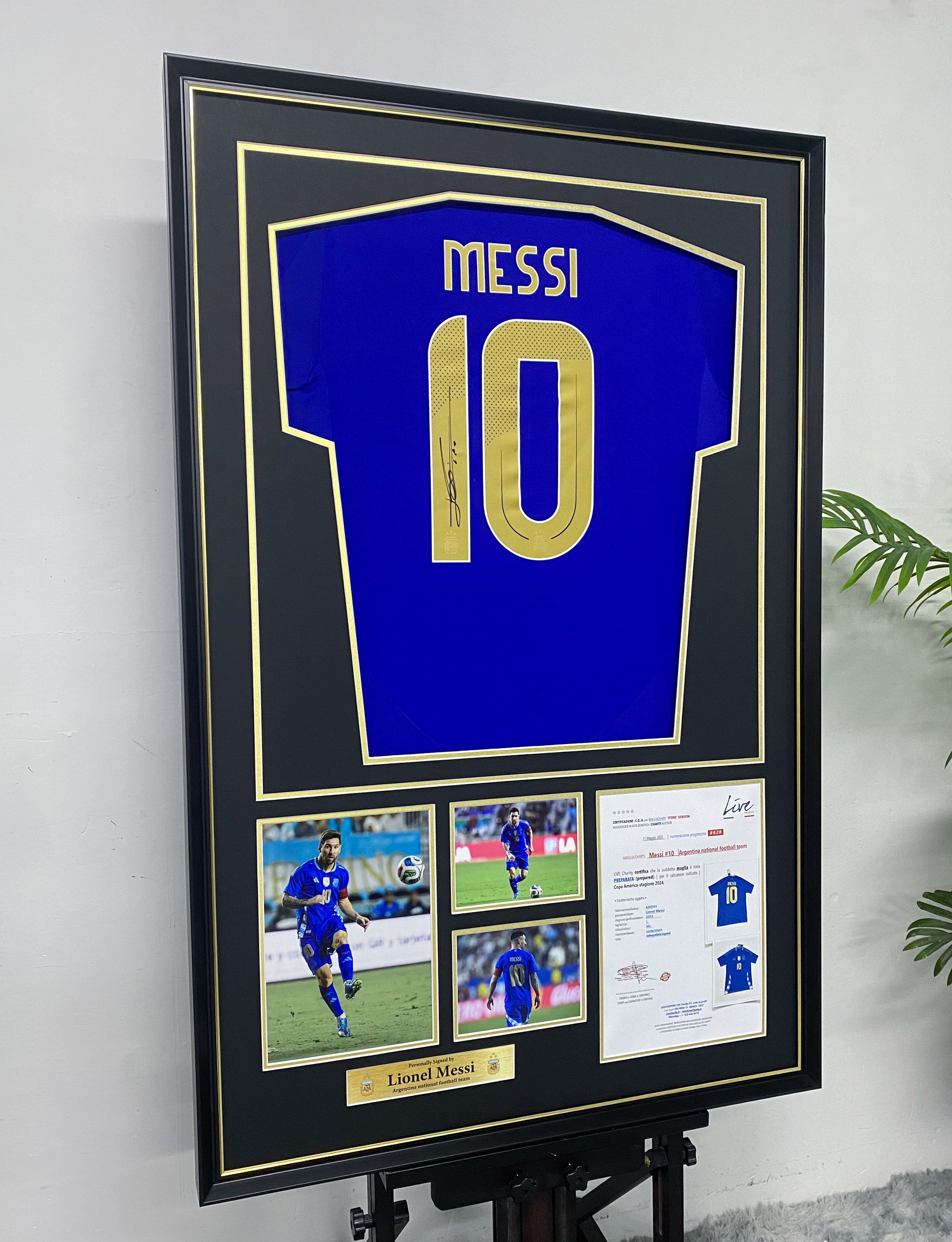 Lionel Messi Argentina Away Autographed Jersey Framing