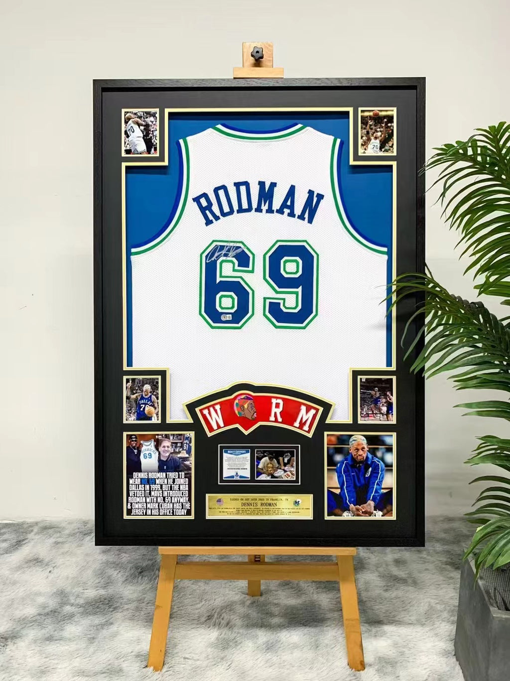 Dennis Rodman Dallas Mavericks Signed Jersey Framing