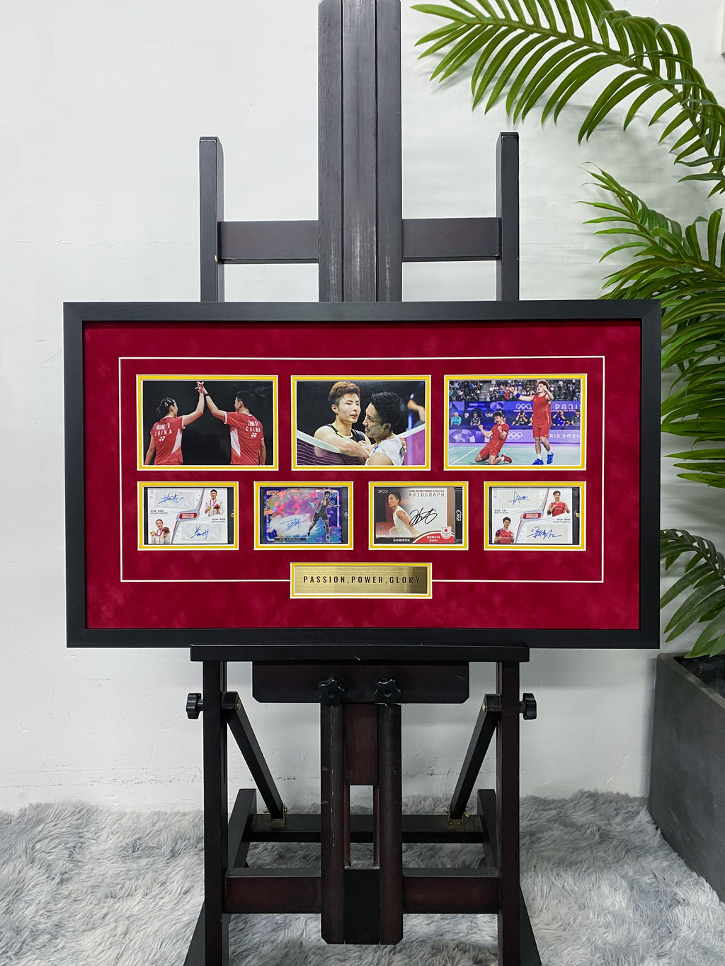 Badminton Players Autographed Cards Framing Sentimental Item