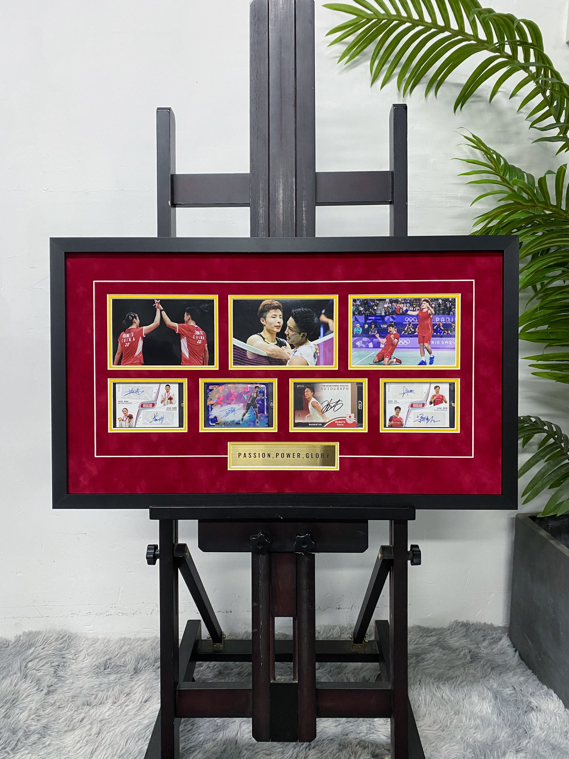 Badminton Players Autographed Cards Framing Sentimental Item