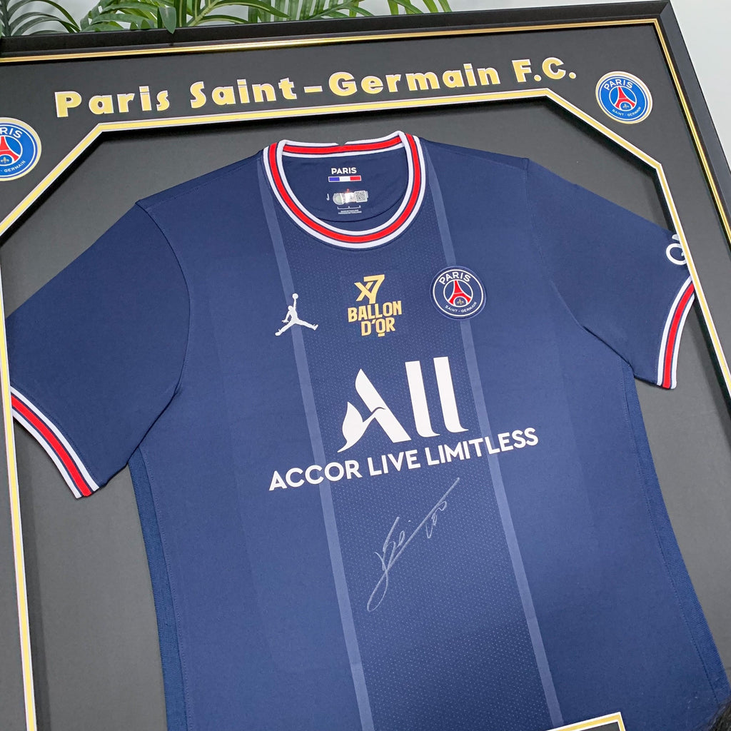 Lionel Messi Paris Saint-Germain Jersey – Autographed Custom Framing