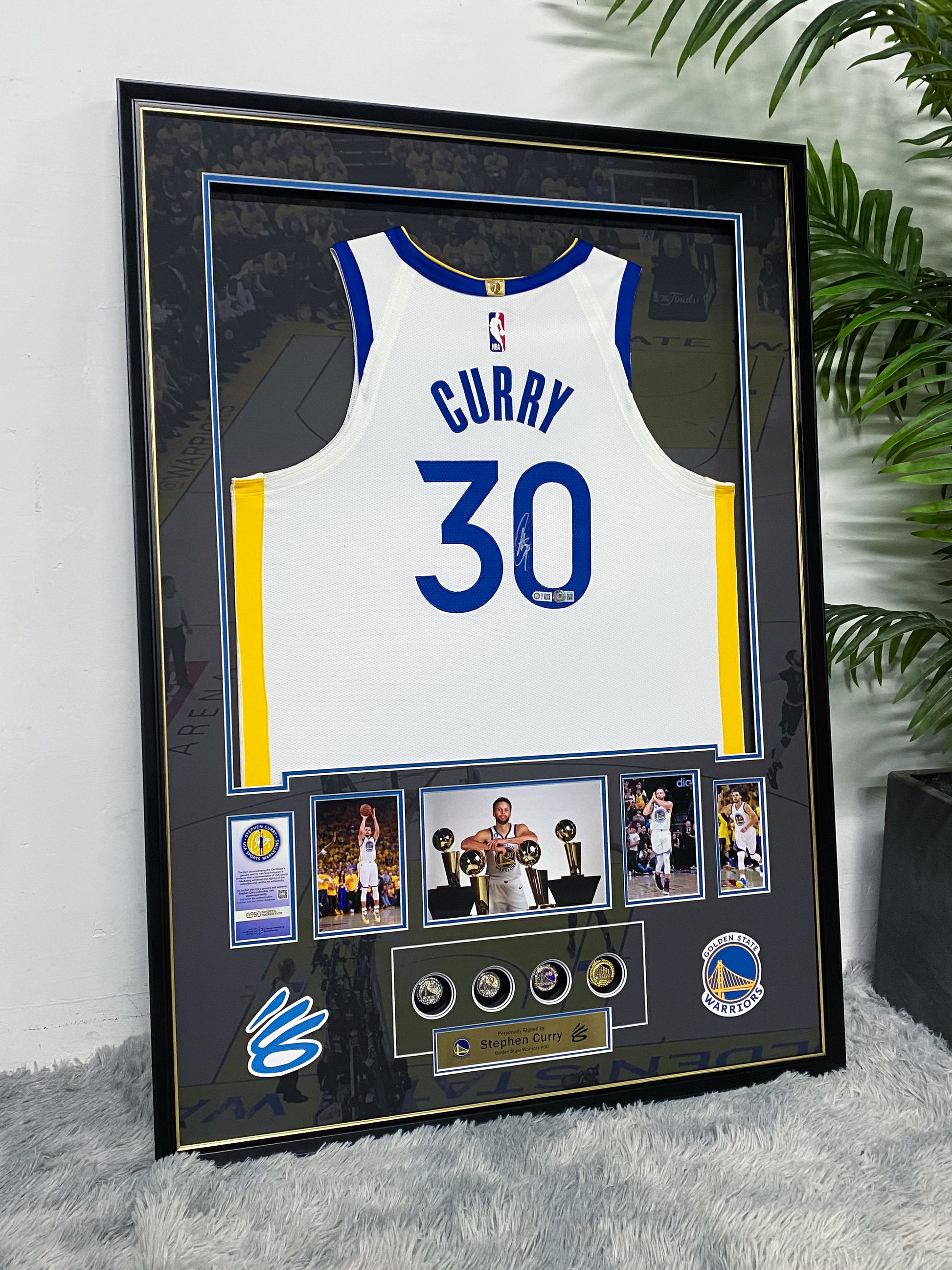 Stephen Curry Golden State Warriors #30 Framed Jersey