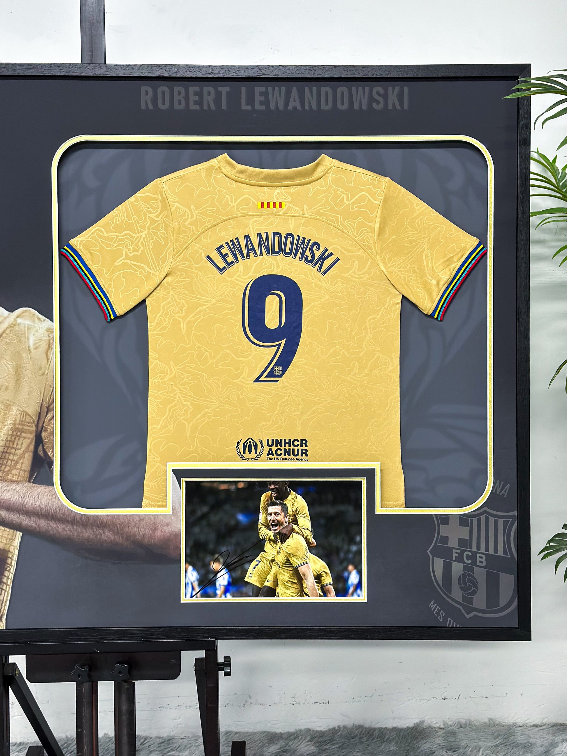 Robert Lewandowski FC Barcelona Jersey Custom Framing